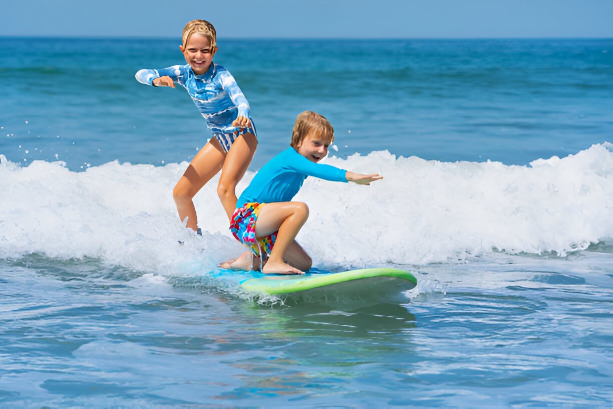 kids surfing lesson